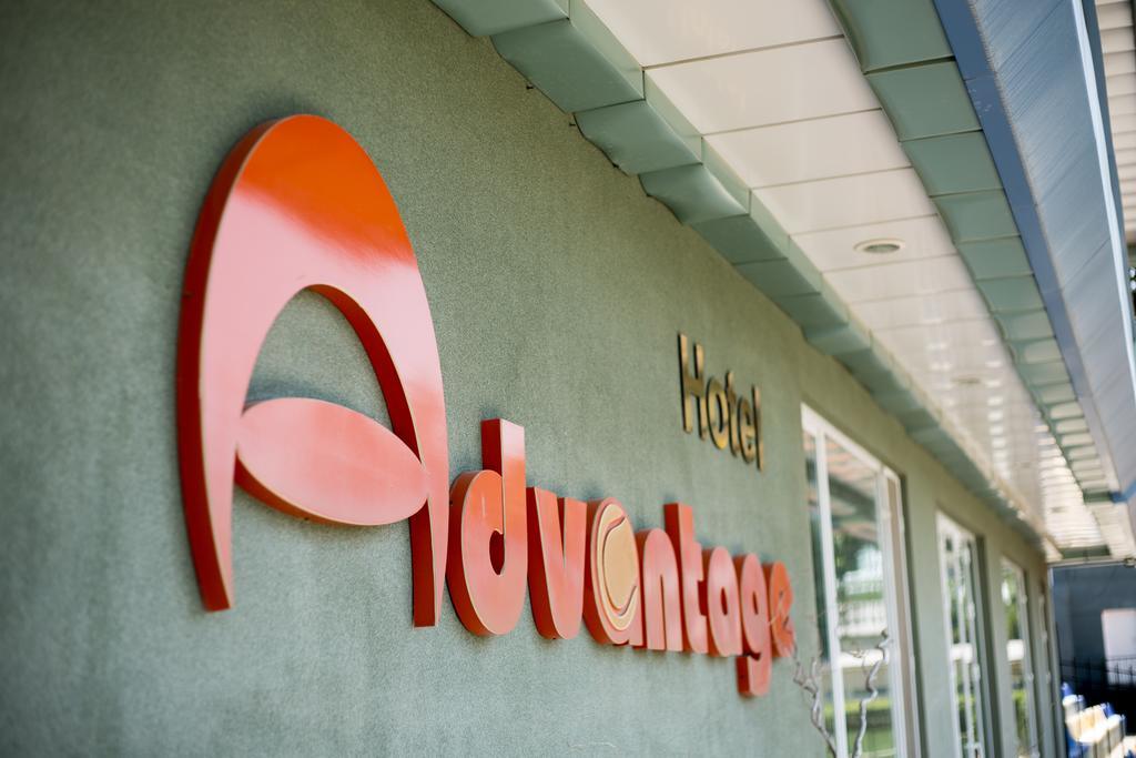 Advantage Hotel サマルカンド エクステリア 写真